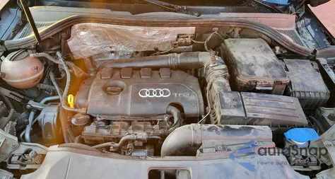 2017 Audi Q3 Premium Plus z USA, uszkodzony, nr VIN WA1HCCFS1HR005553